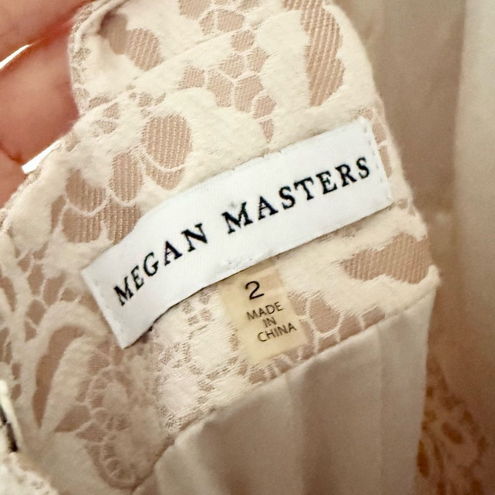 Megan Masters Bridal Low Back Sheath Dress in Champagne & Cream Lace Jacquard 2 - Picture 4 of 5